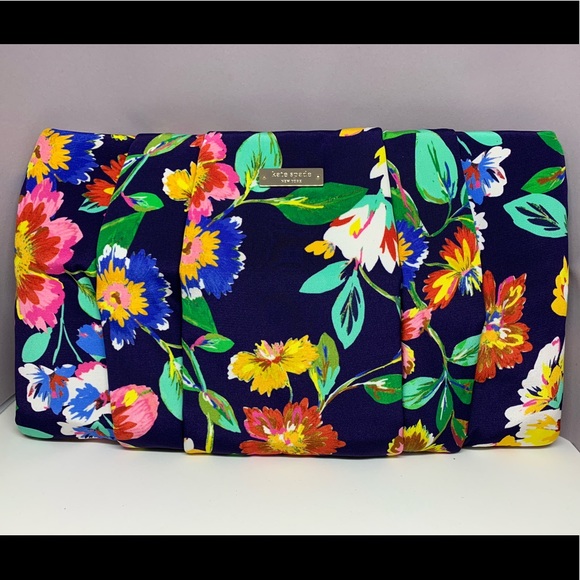 kate spade Handbags - Kate Spade floral clutch